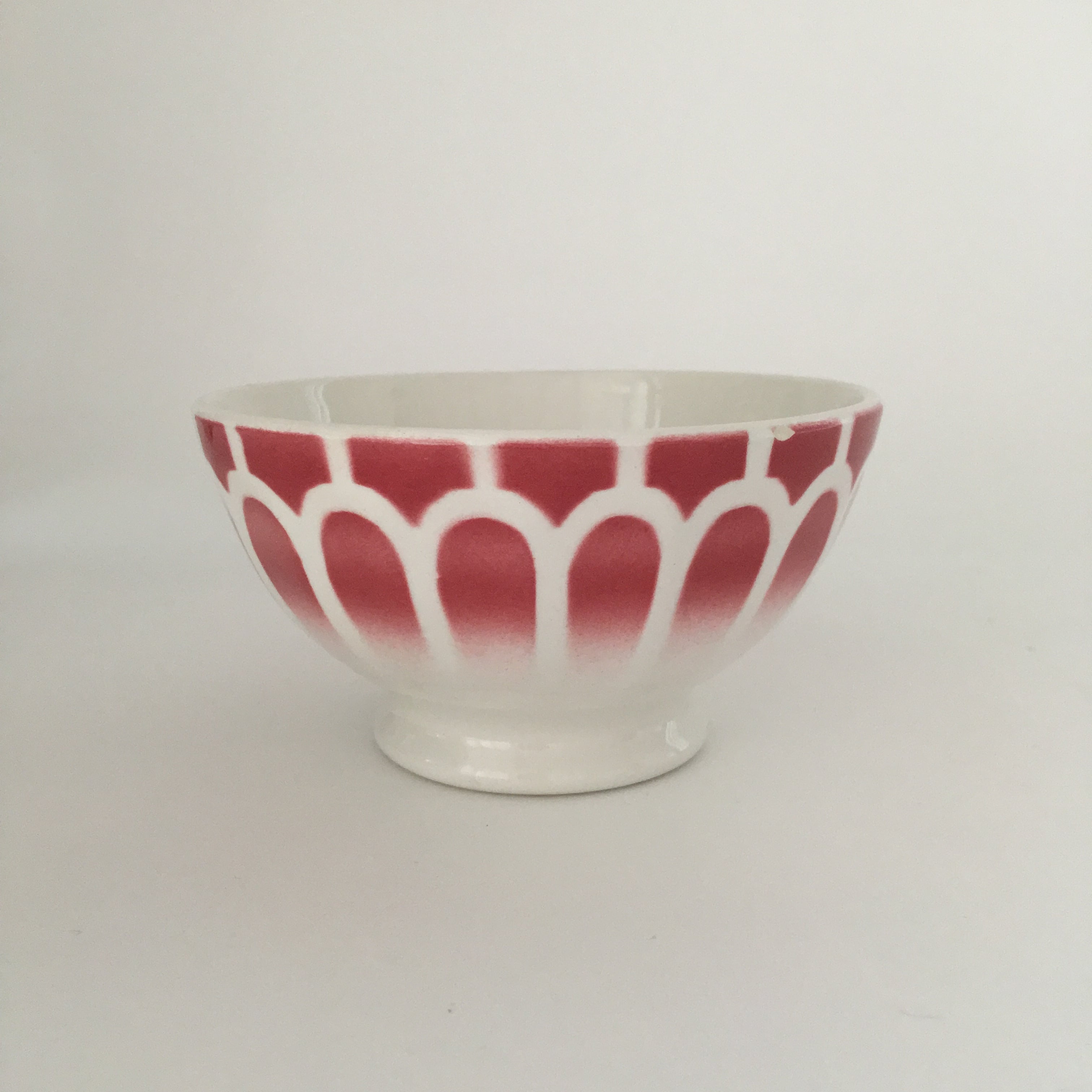 ヴィンテージフランスディゴワン製イエロー＆ブラウンWラインカフェ