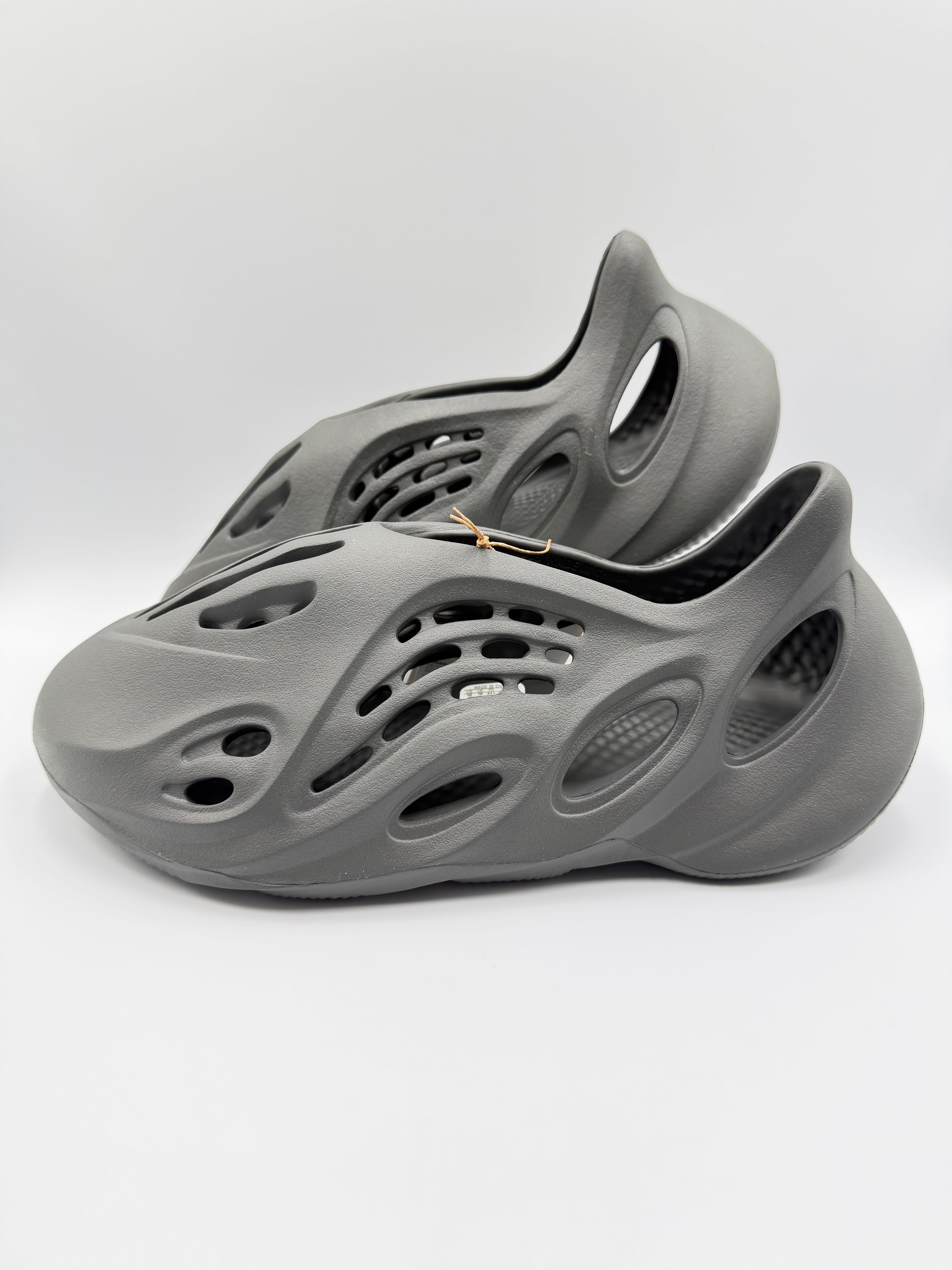 OD0-2005#071 TARGA 330 (SUEDE) | Pay ID