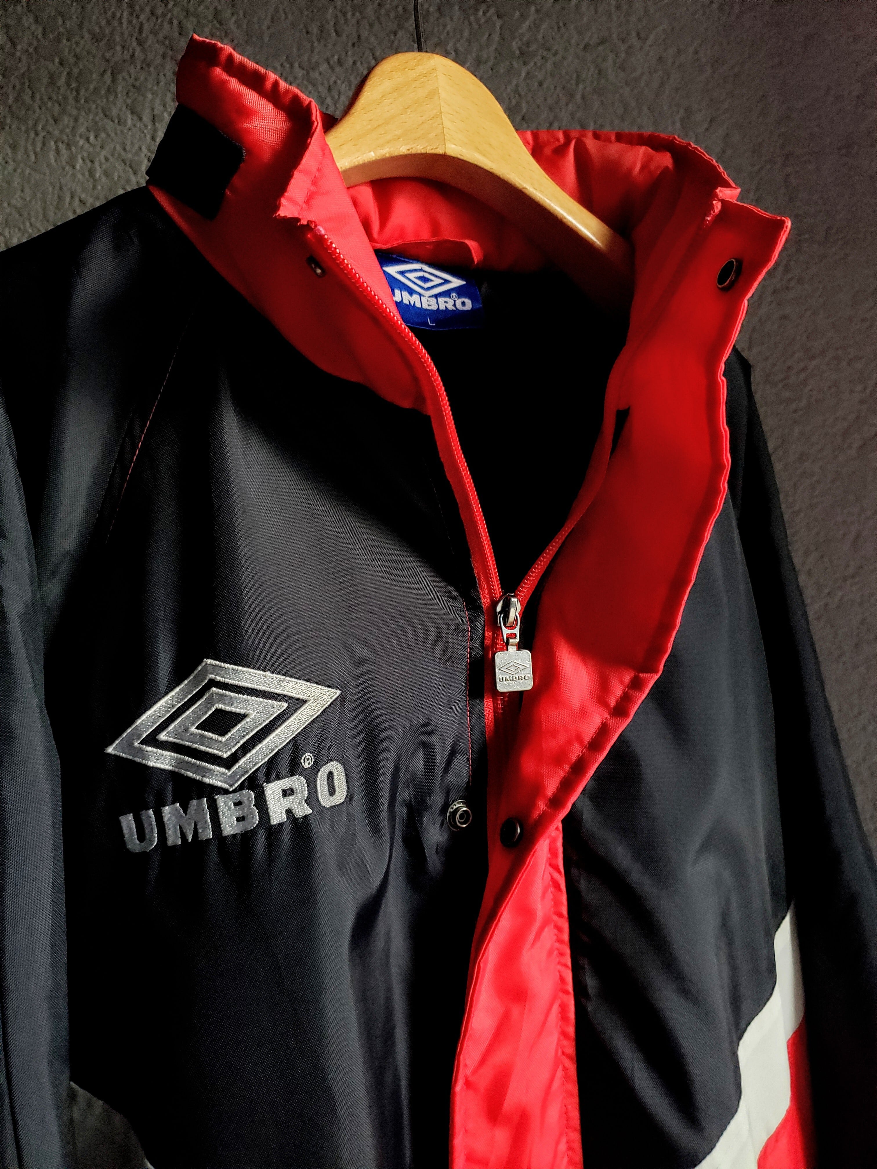 UMBRO ベンチコート アンブロ 中綿入り 古着 ビンテージ | Dron UMBRO ベンチコート アンブロ 中綿入り 古着 ビンテージ | Dron