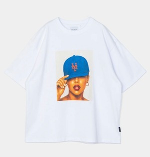 【APPLEBUM】アップルバム “METS GIRL” T-SHIRT　メンズTシャツ
