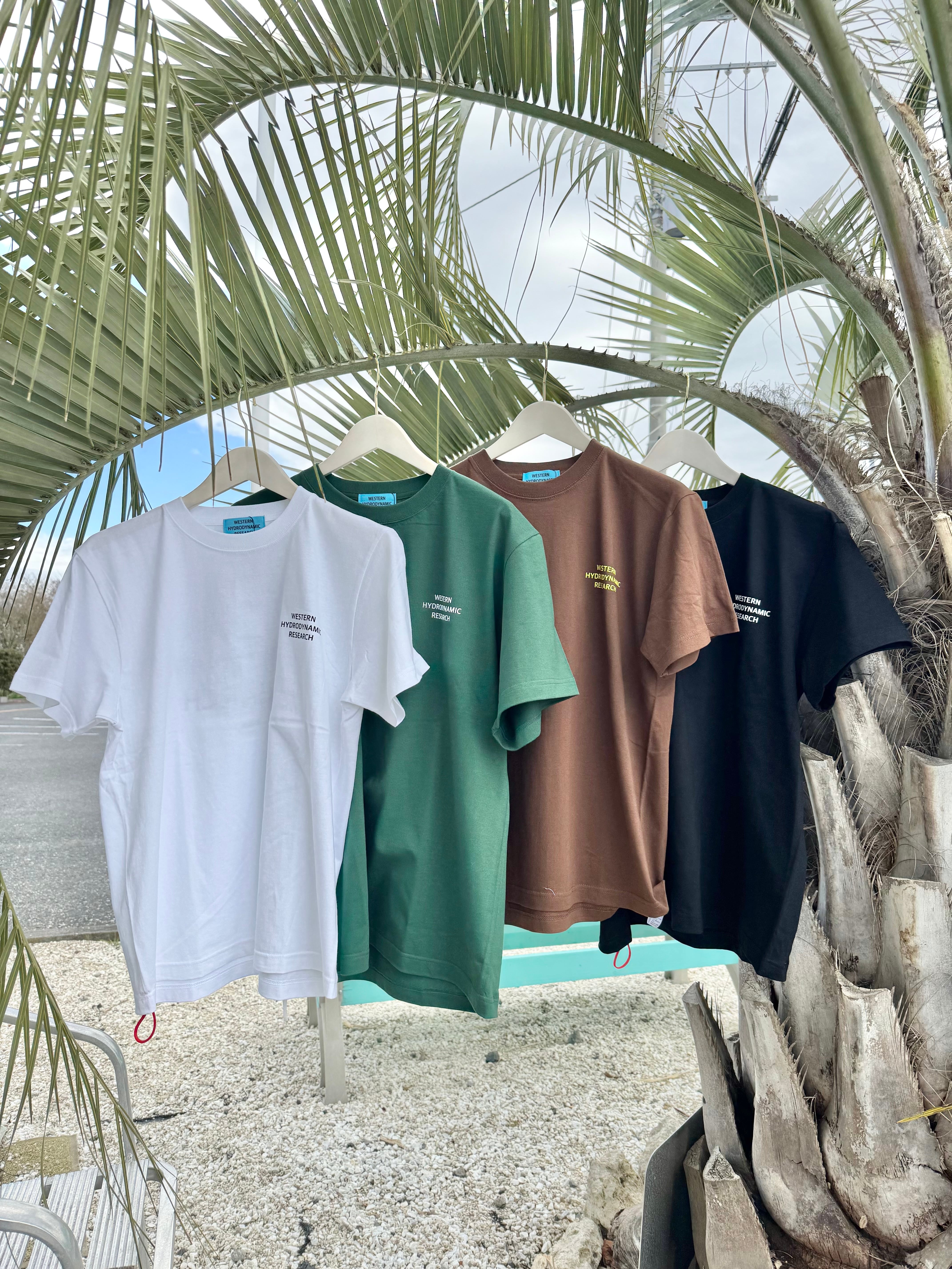 WHR(Western Hydrodynamic Research) Tシャツ ¥9,000(9,900)