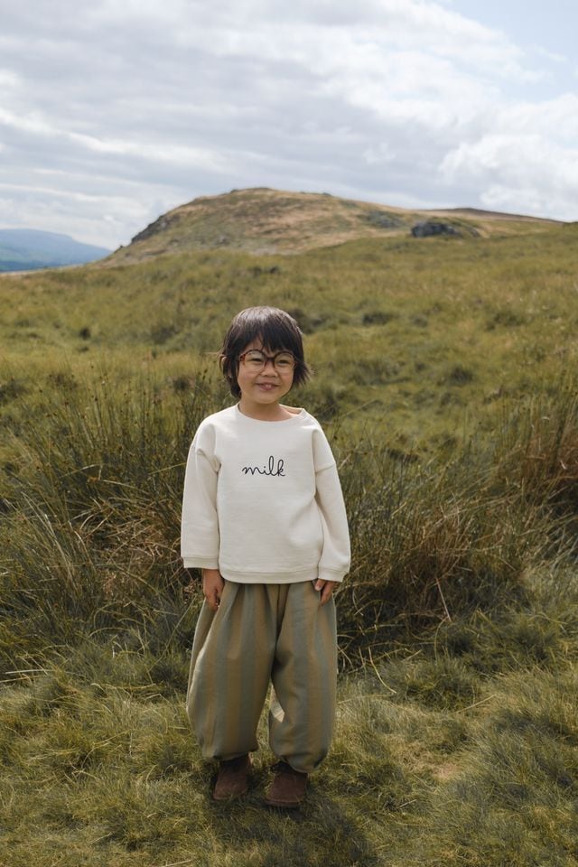 送料無料【organic zoo】Milk Sweatshirt Undyed | RIRIBELL