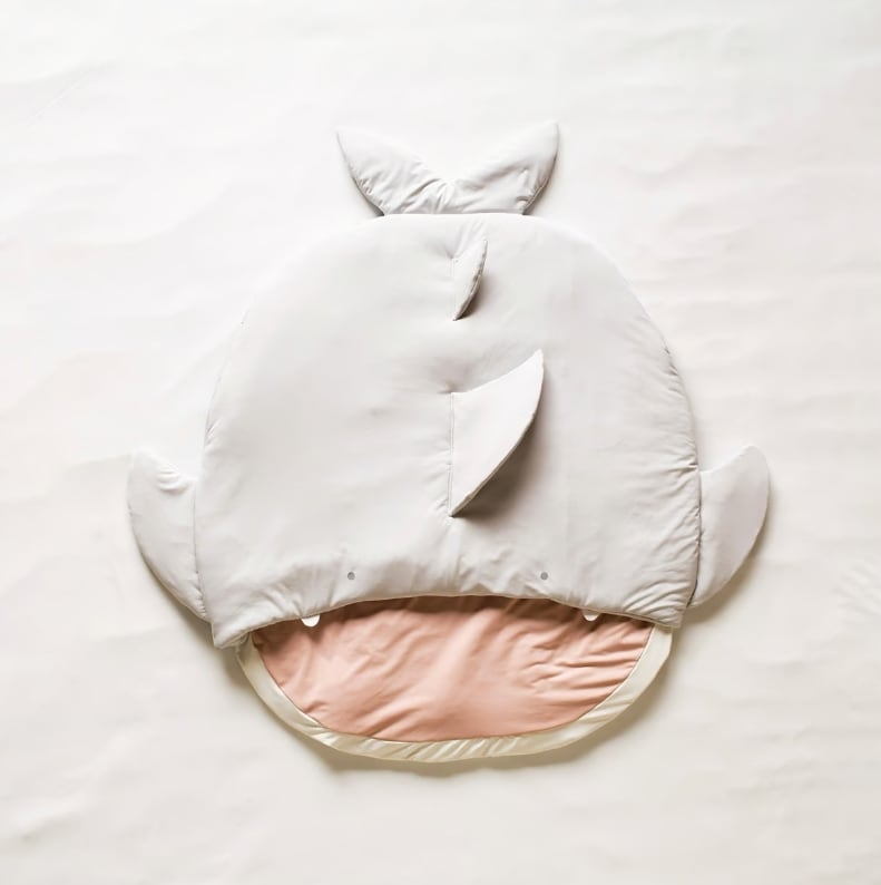 mocmof モクモフ | ひやとろ 水族館 サメ くじら ねぶくろ ベビー布団 お昼寝布団 622-564173