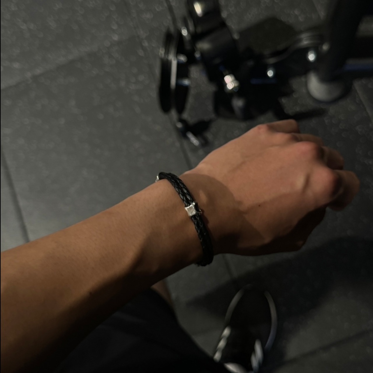 Vortex Stripe Leather Bracelet (2color) - 2