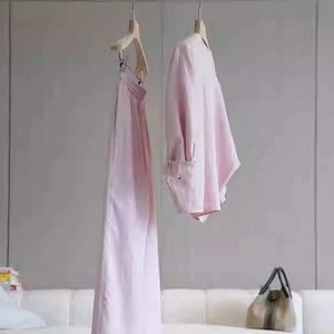 v-neck top + pants setup W00173