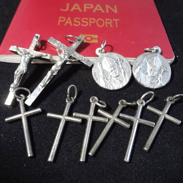 海外土産】ペンダントヘッド（バチカン）◇送料無料 | Pay ID