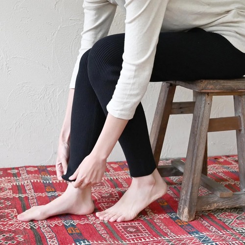 オーガニックコットンのやさしい肌さわり　ニットスリムパンツ　フェアトレード　シサム工房