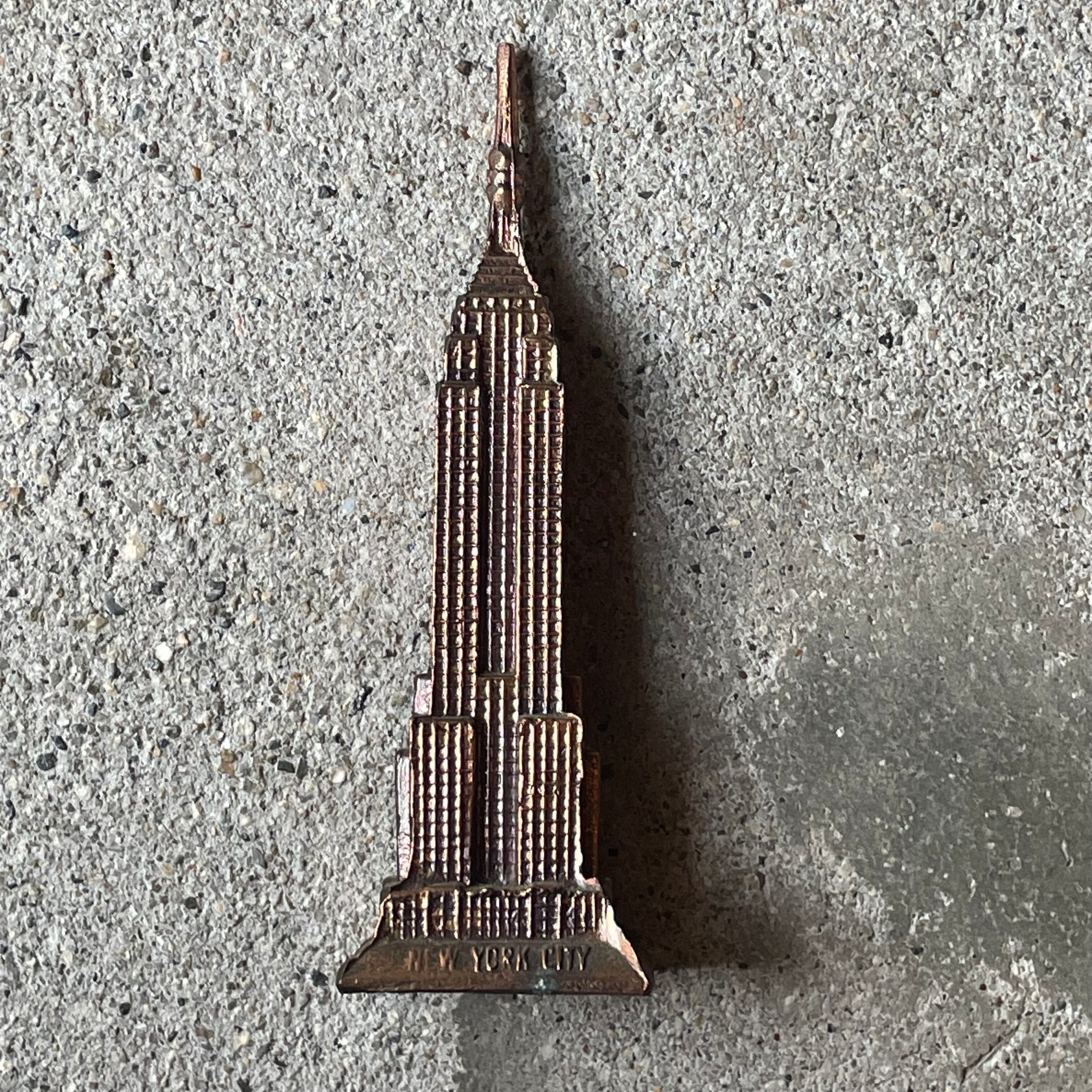 Vintage Empire State Building [16.5cm] | oddment store /vintage