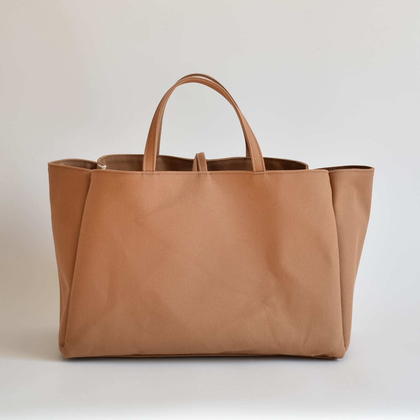 BOX1 TOTE BAG(モカ/ベージュ） | cherie aimer trip（シェリ エメ