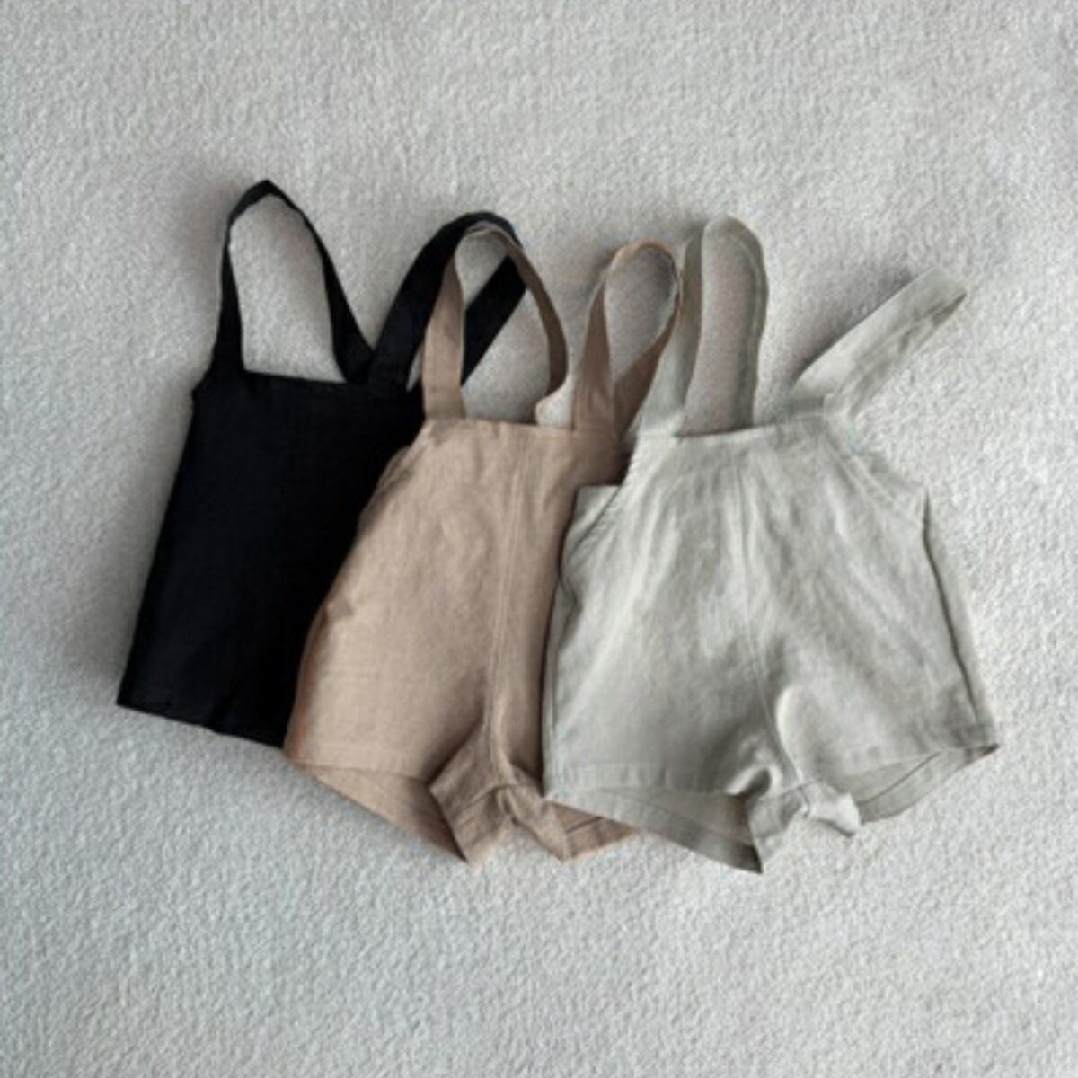 【BABY】韓国風 無地サロペット