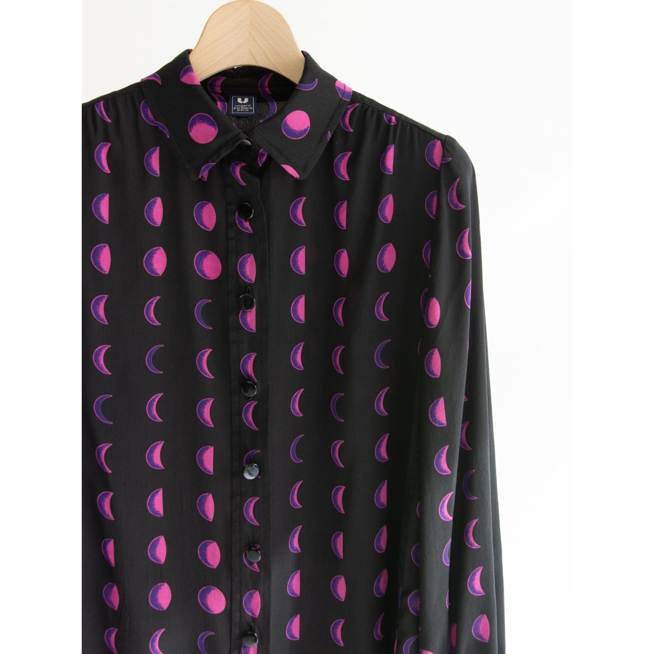 【ungaro parallele paris】100% Silk Moon Printed Blouse（ウンガロ）