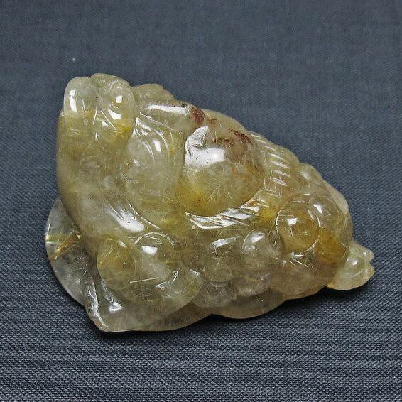タイチンルチルクォーツ 手彫り 置物 キンセン 金蟾 一点物 おまかせ便 145-1728