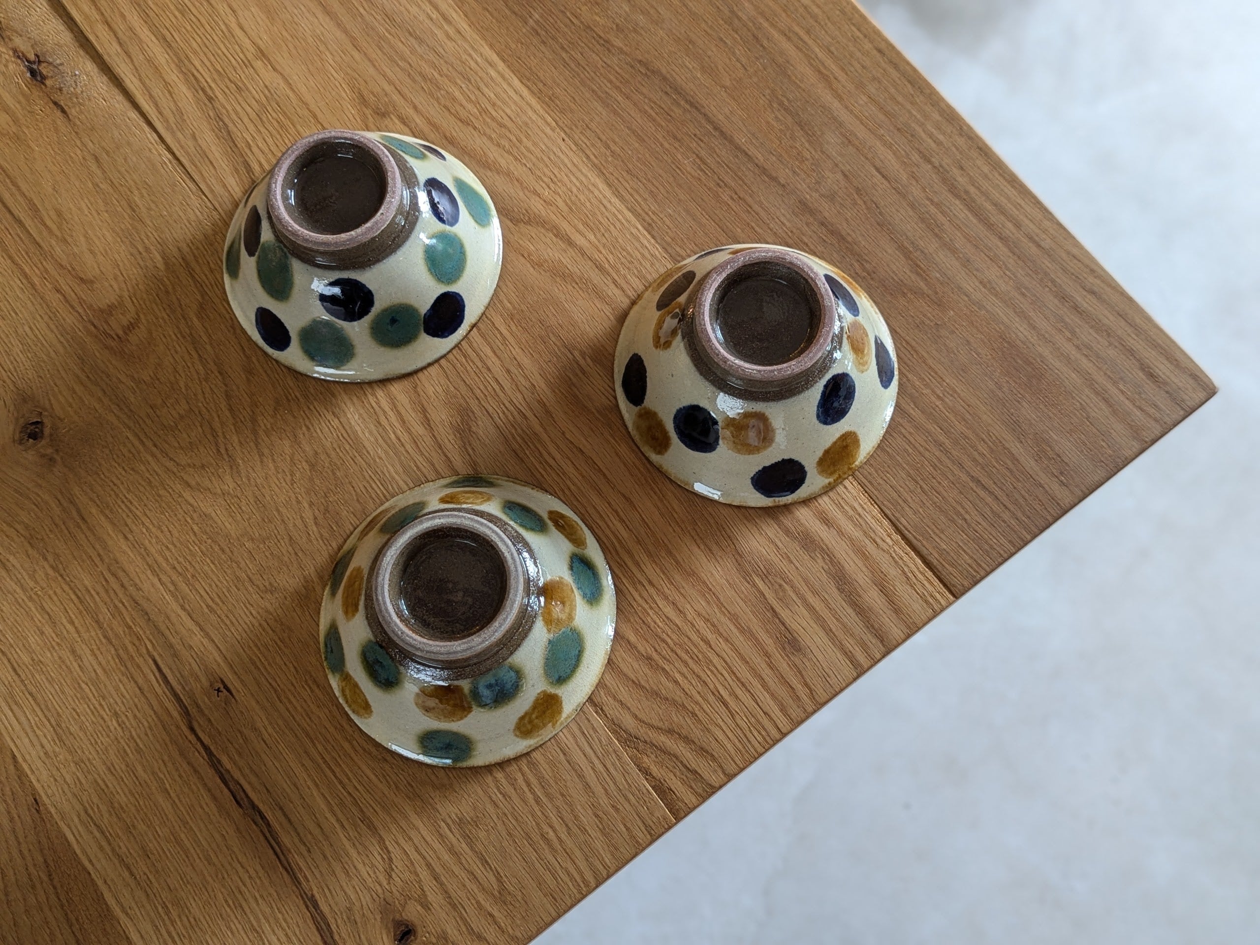 やちむん マカイ3.5寸（三彩） | 勝窯 | inoya | Basic Life Store