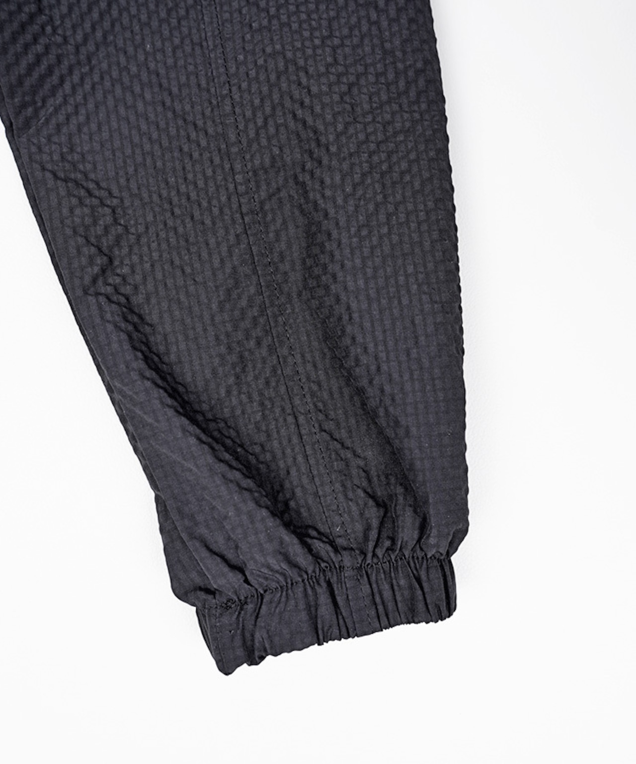 【直営限定ITEM】シアサッカージップフーディー (BLACK)　CQ-48152H