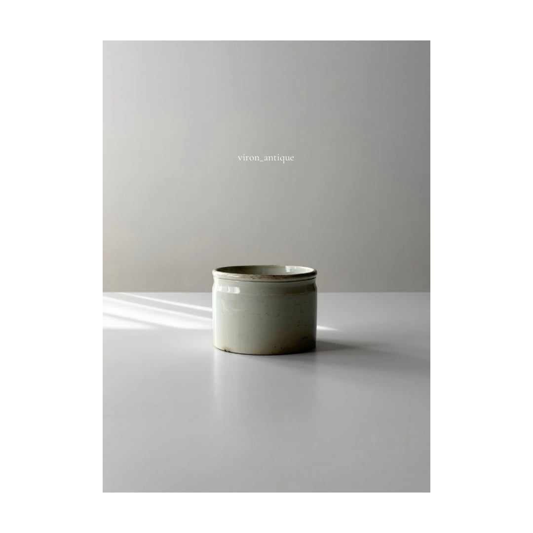 Creil et montereau クレイユモントロー / 白釉の陶器ポット