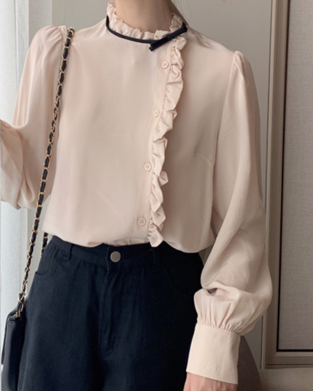 トップス 長袖 シンプル  高見え 清楚 上品 オトナ女子 かわいい 秋 ボタン フリル 韓国ファッション  10