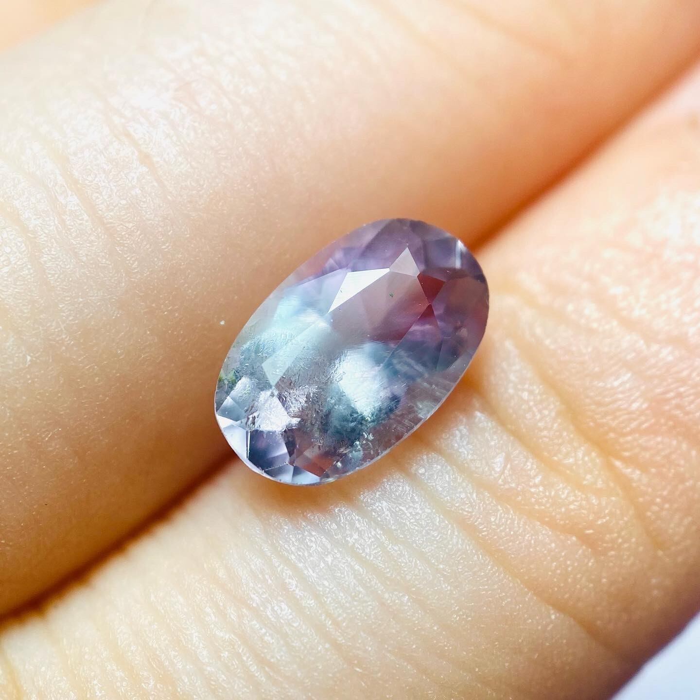 羽根羽ばたく パーティーカラートルマリン