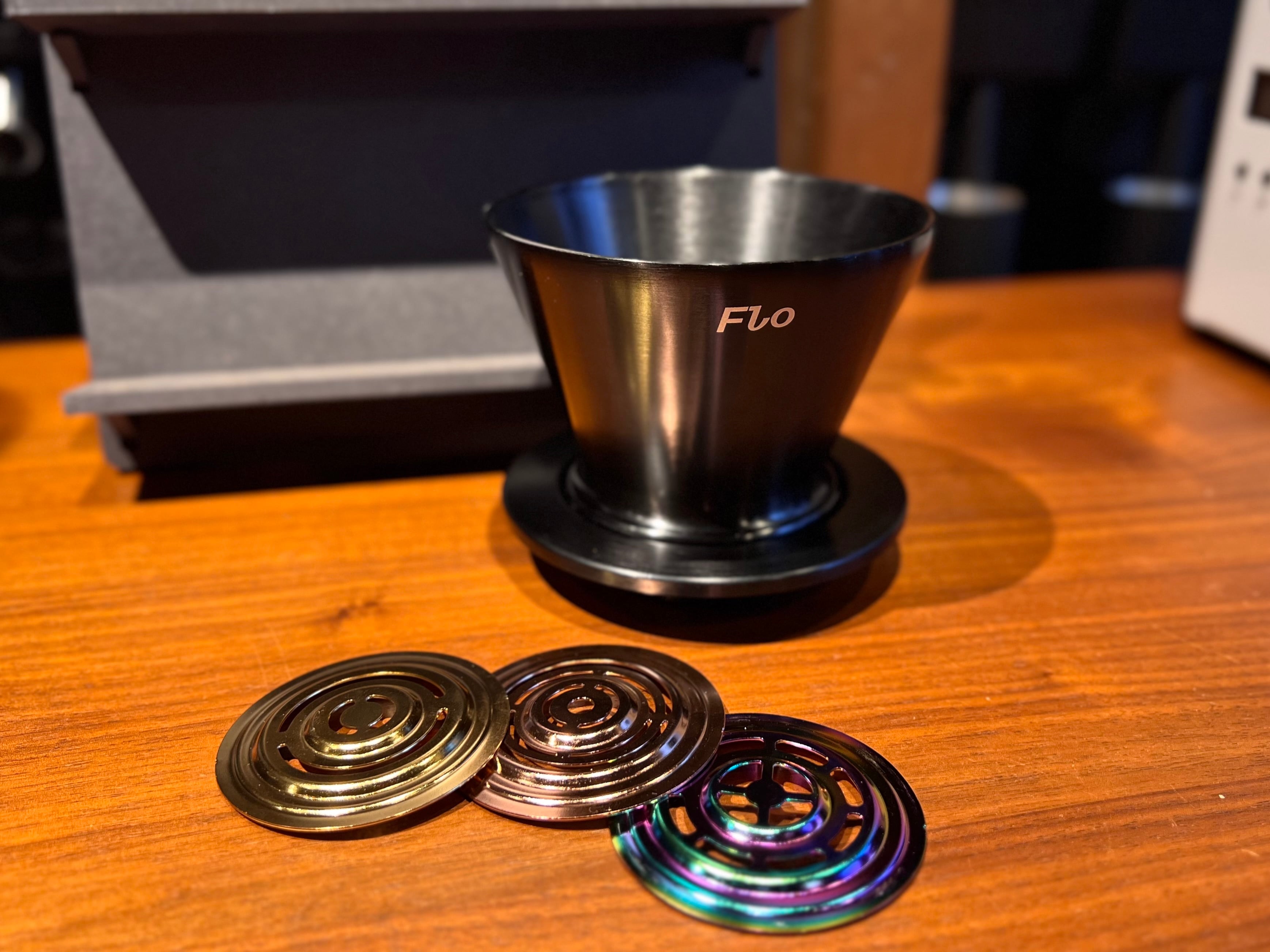 Varia x Kurasu Kyoto FLO Dripper Black | COFFEE LAB KOMAMEYA