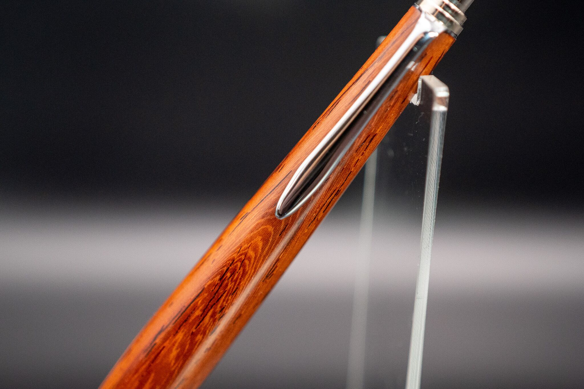 ※【特別SALE(紙箱)】【 マダガスカル固有の銘木】マダガスカルローズウッド silver MP