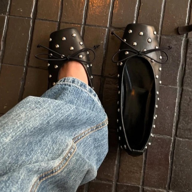 Leather studded pumps S1762