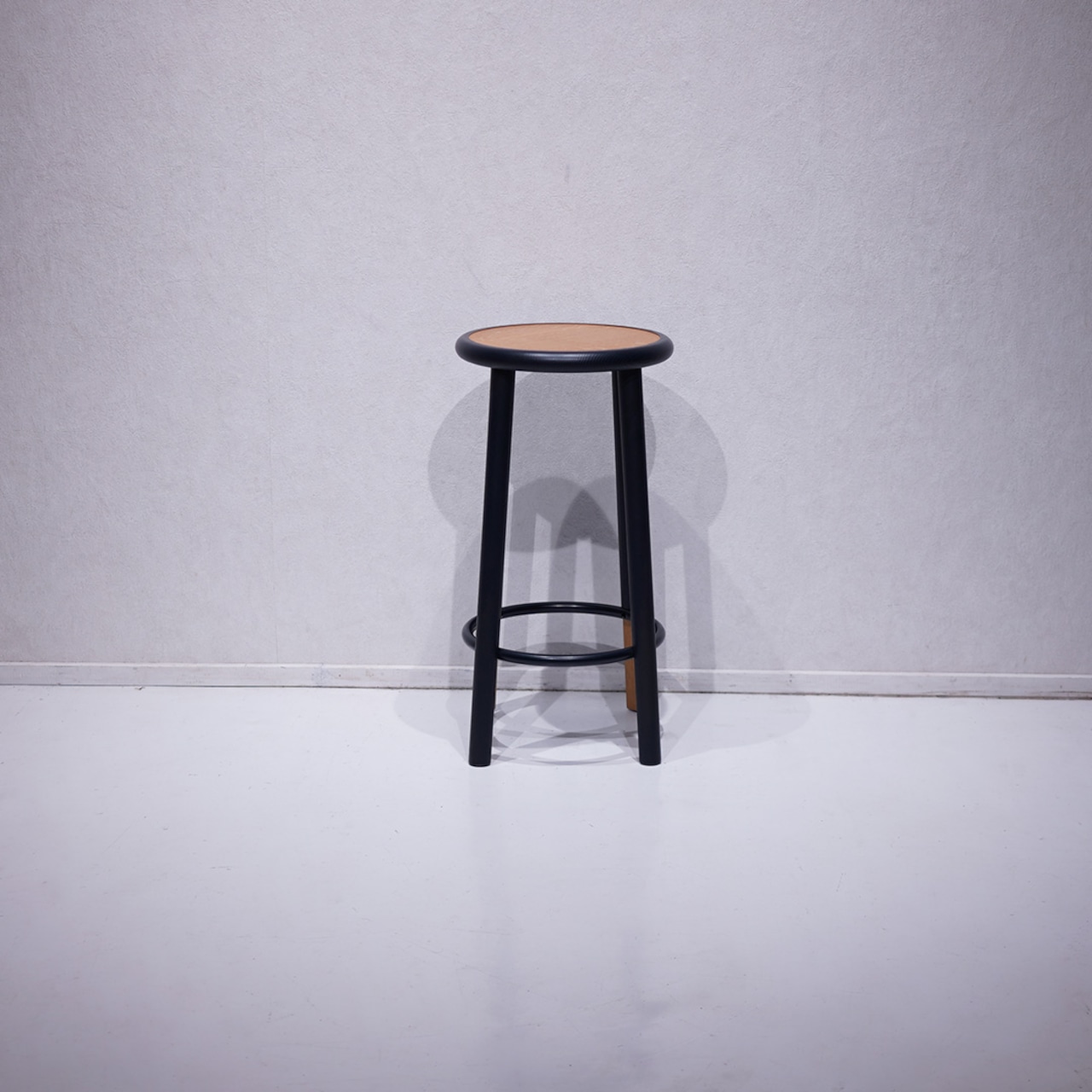 Herman Miller ハーマンミラー 名作 MATTIAZZI SOLO スツール カウンターチェア ハイスツール Studio Nitzan Cohen マティアッツィ ソロ