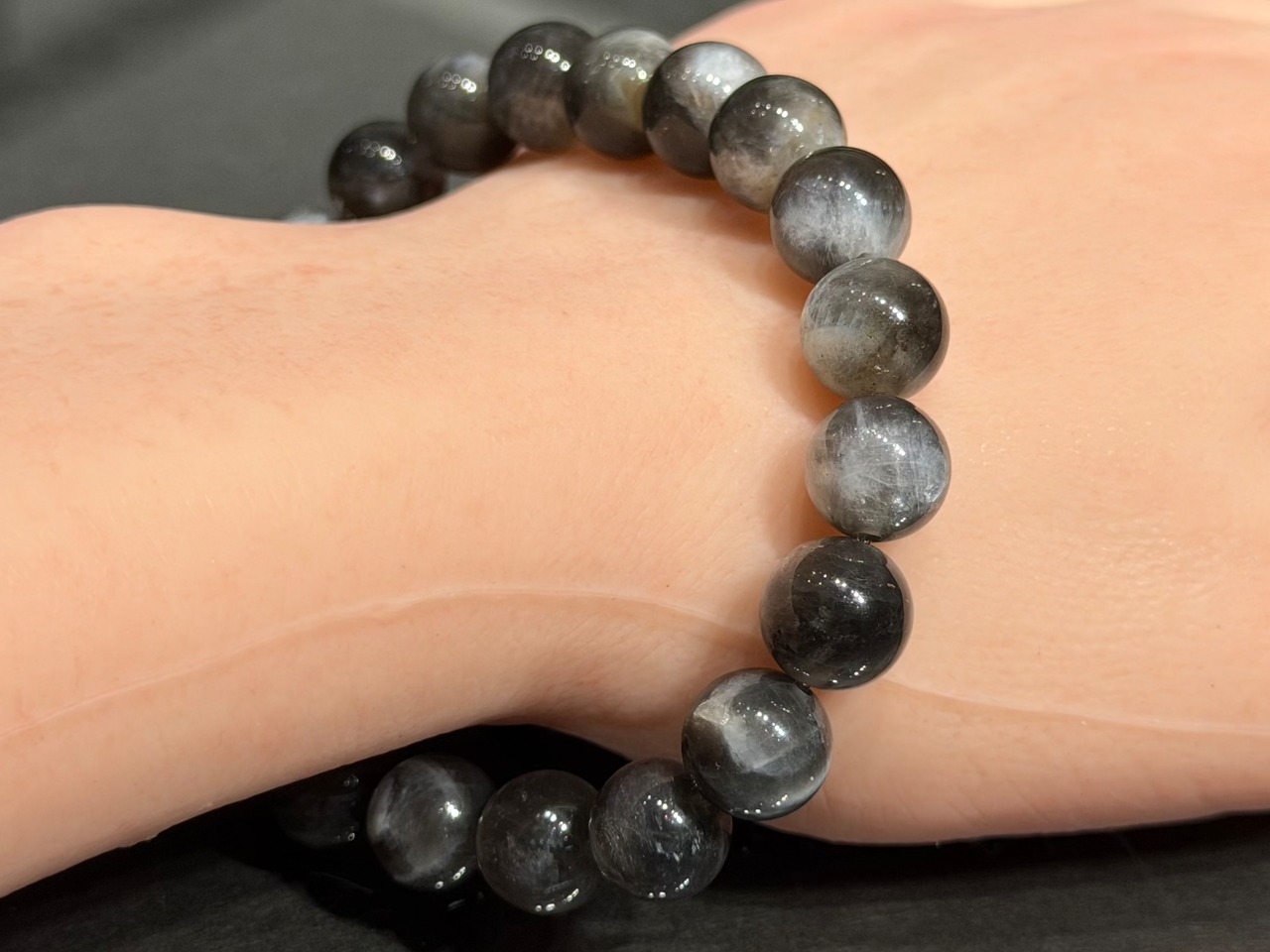 No.2590-2 ブラックサンストーンブレスレット