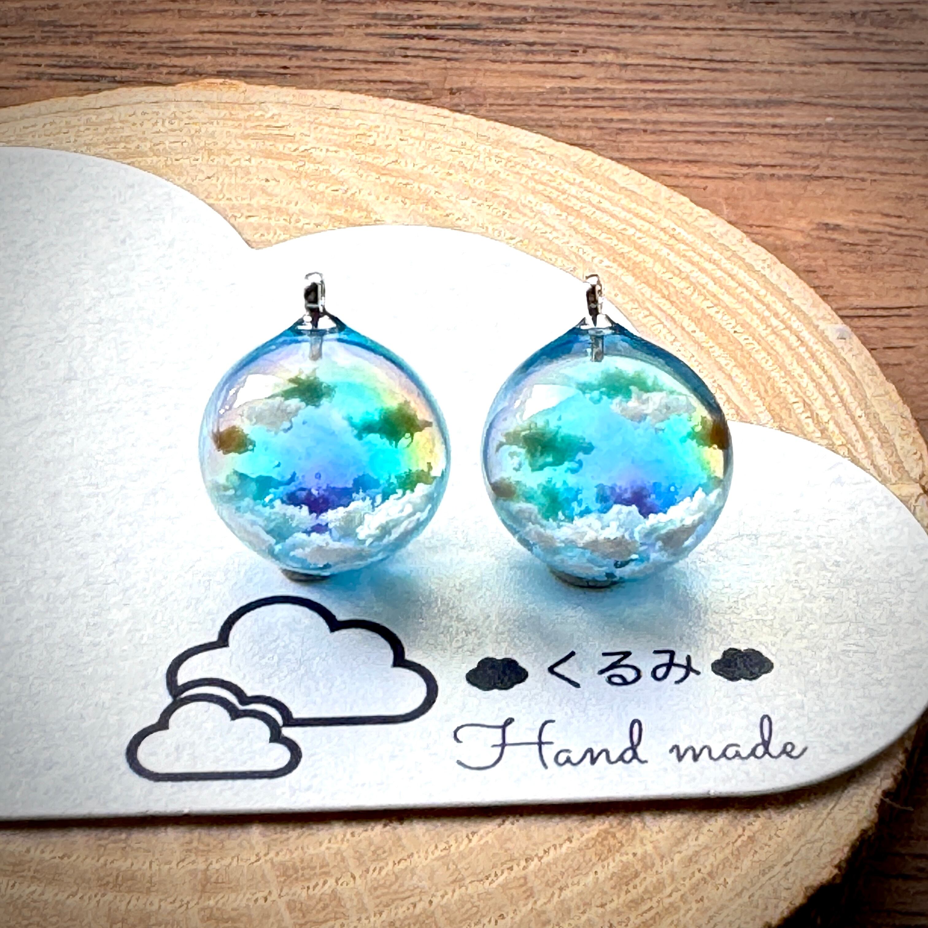 レジンピアス イヤリング 虹の空 半球 14mm c