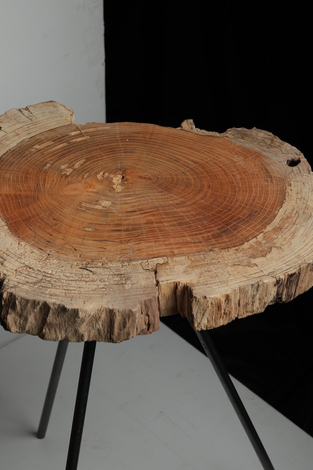 Side table "欅"