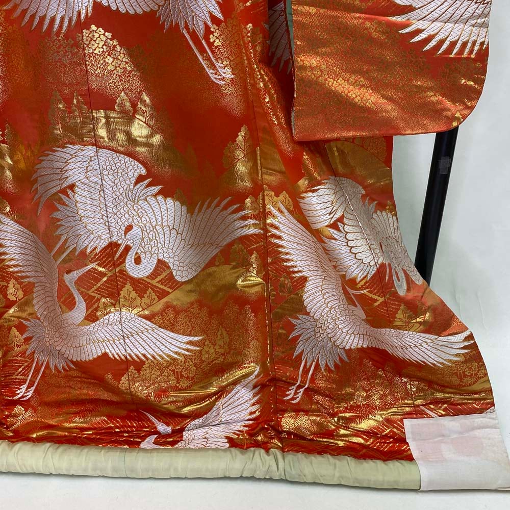 色打掛 正絹 鶴 刺繍 金 打掛 花嫁衣裳 婚礼 リサイクル 中古