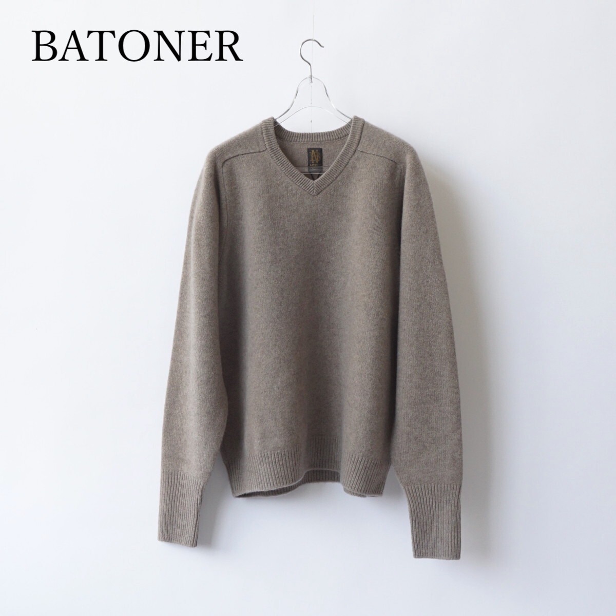 BATONER/バトナー・Men SUPREME LAMB V NECK | a flat shop