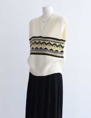 Nordic Pattern Knit Vest