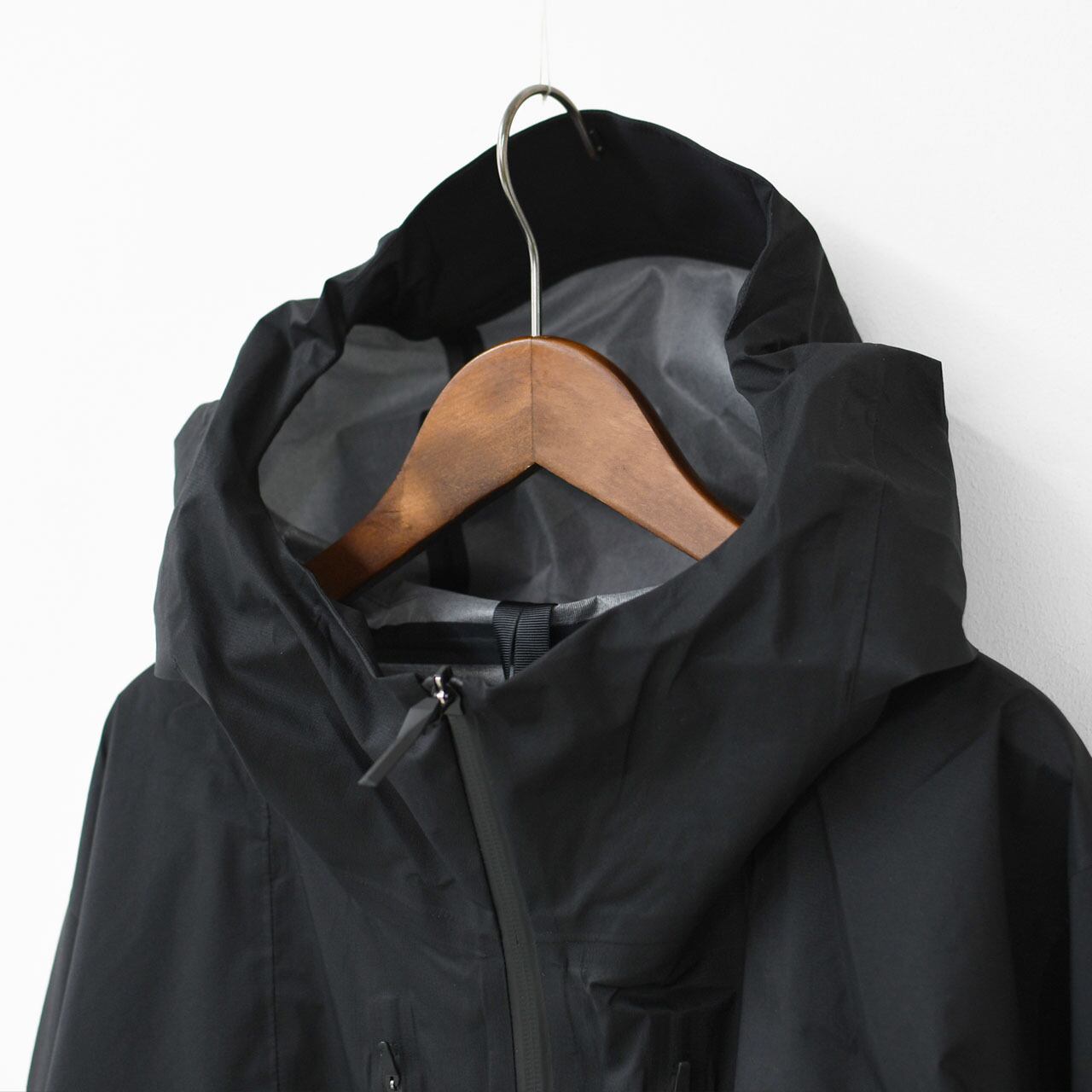 DESCENTE ALLTERRAIN [デサントオルテライン] LIGHTWEIGHT SHELL