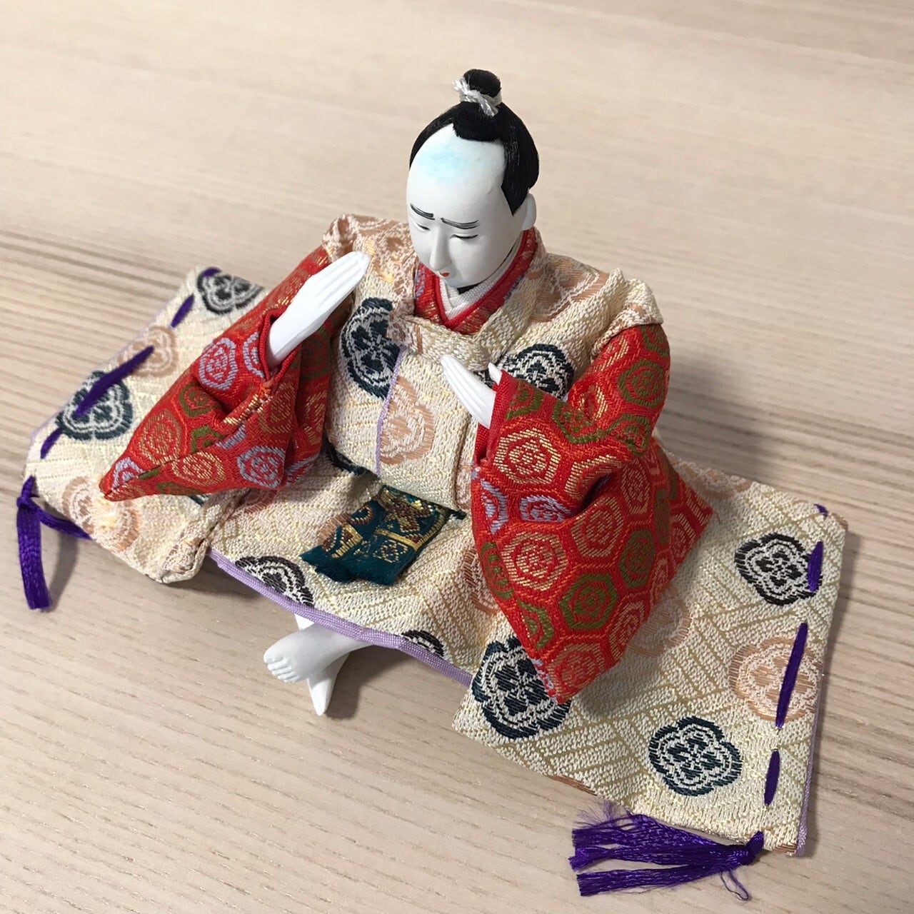 仕丁 雛人形 | 株式会社 山本人形