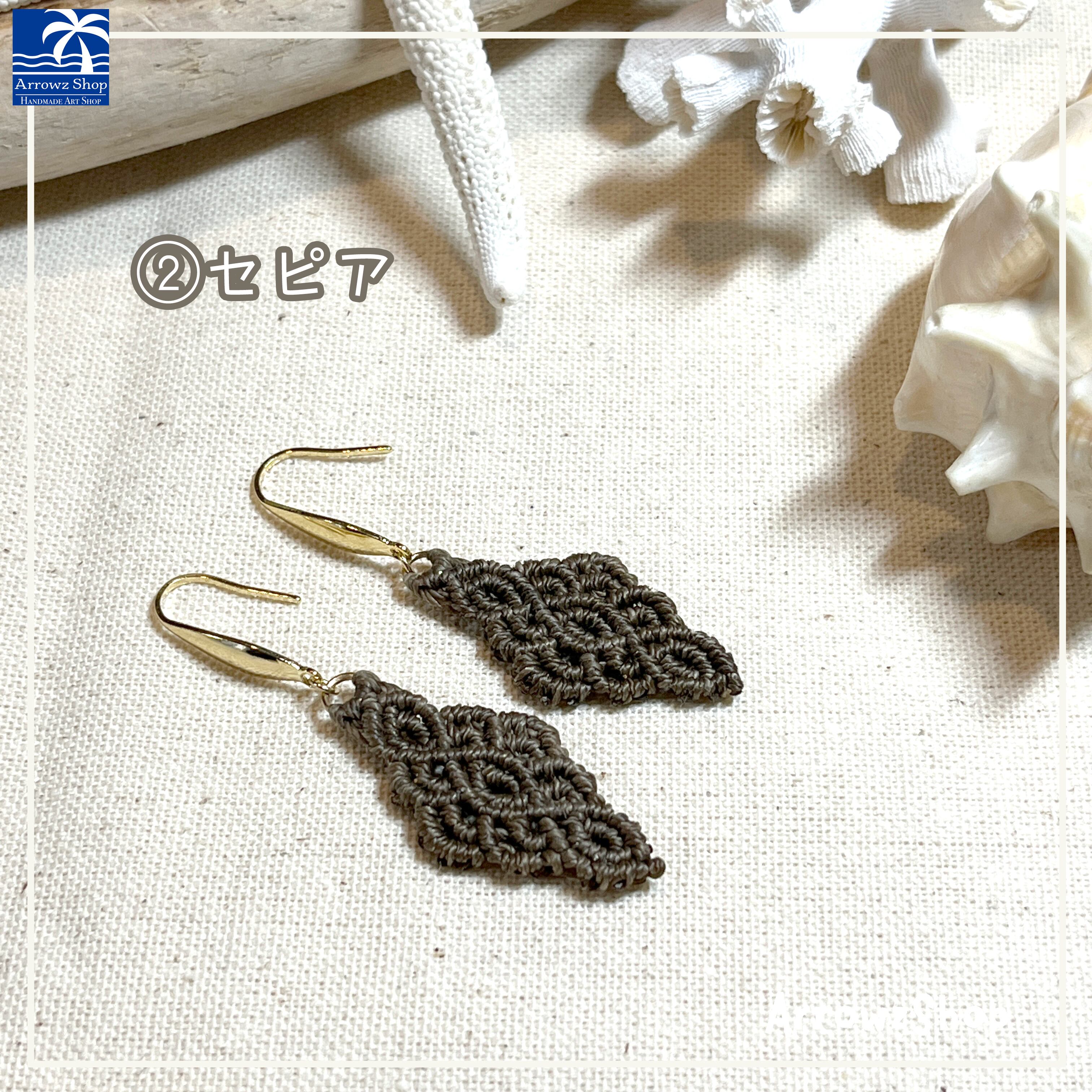 ハンドメイドピアス シーリングスタンプ風ピアス&イヤリング ハンドメイド レジン