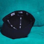【gifthat別注】NEW ERA 59FIFTY/5950 TORJAYCO  BLACK SEAGLASS