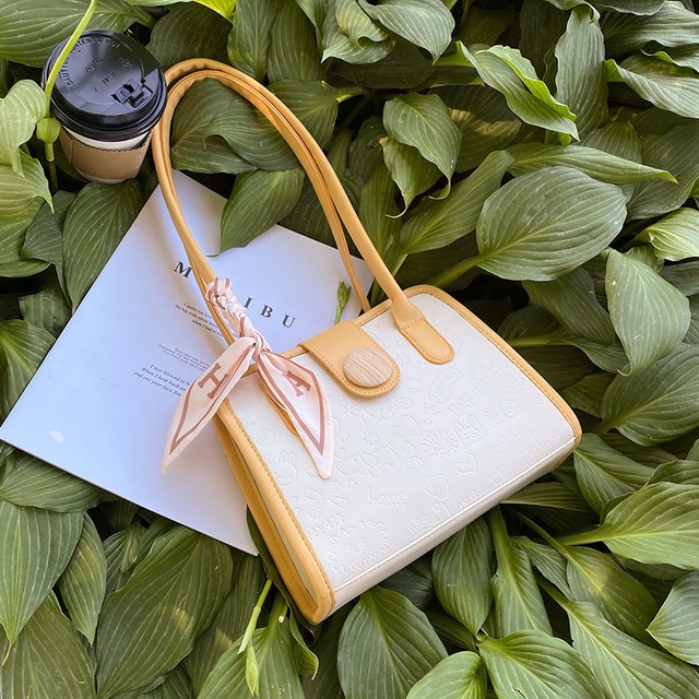 サマーレッドスカーフ 夏物 シルク スクウェア ハンドバッグ Tiancai_Wing_Bag43439257989