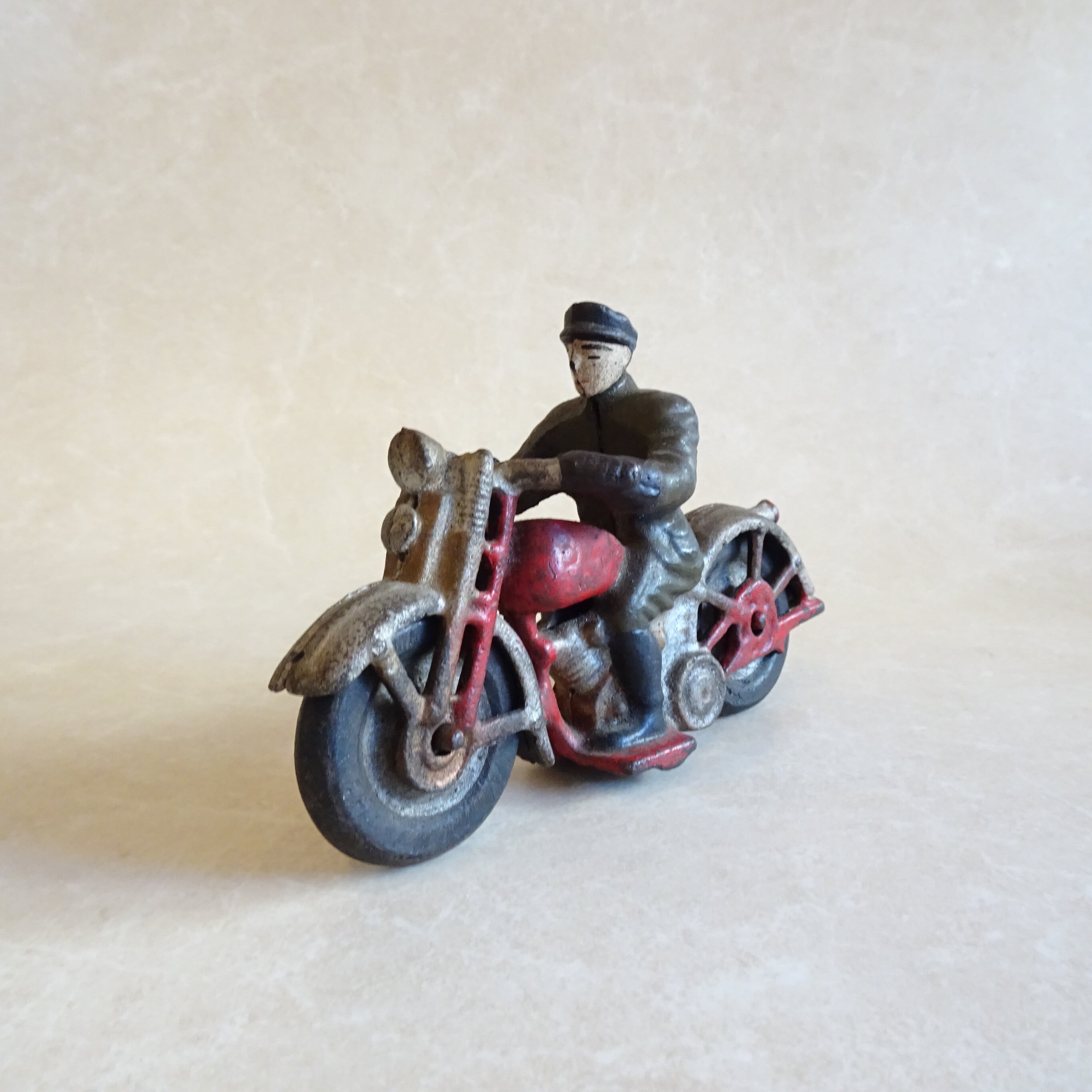 パイプヘッド　イギリス製　1930年代 1930年頃のアメリカのバイクのおもちゃ | 純喫茶家具の村田商會