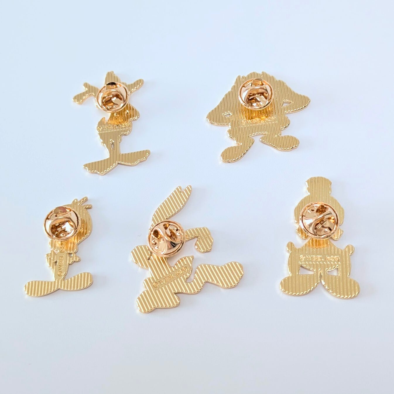⚡️SPECIAL PRICE⚡️送料無料！ ★ピンズ PINS★ピンバッジ 【 Looney Tunes（ ルーニーテューンズ ) ）】5P SET / ピンズセット 〚アメリカン雑貨 アメトイ〛