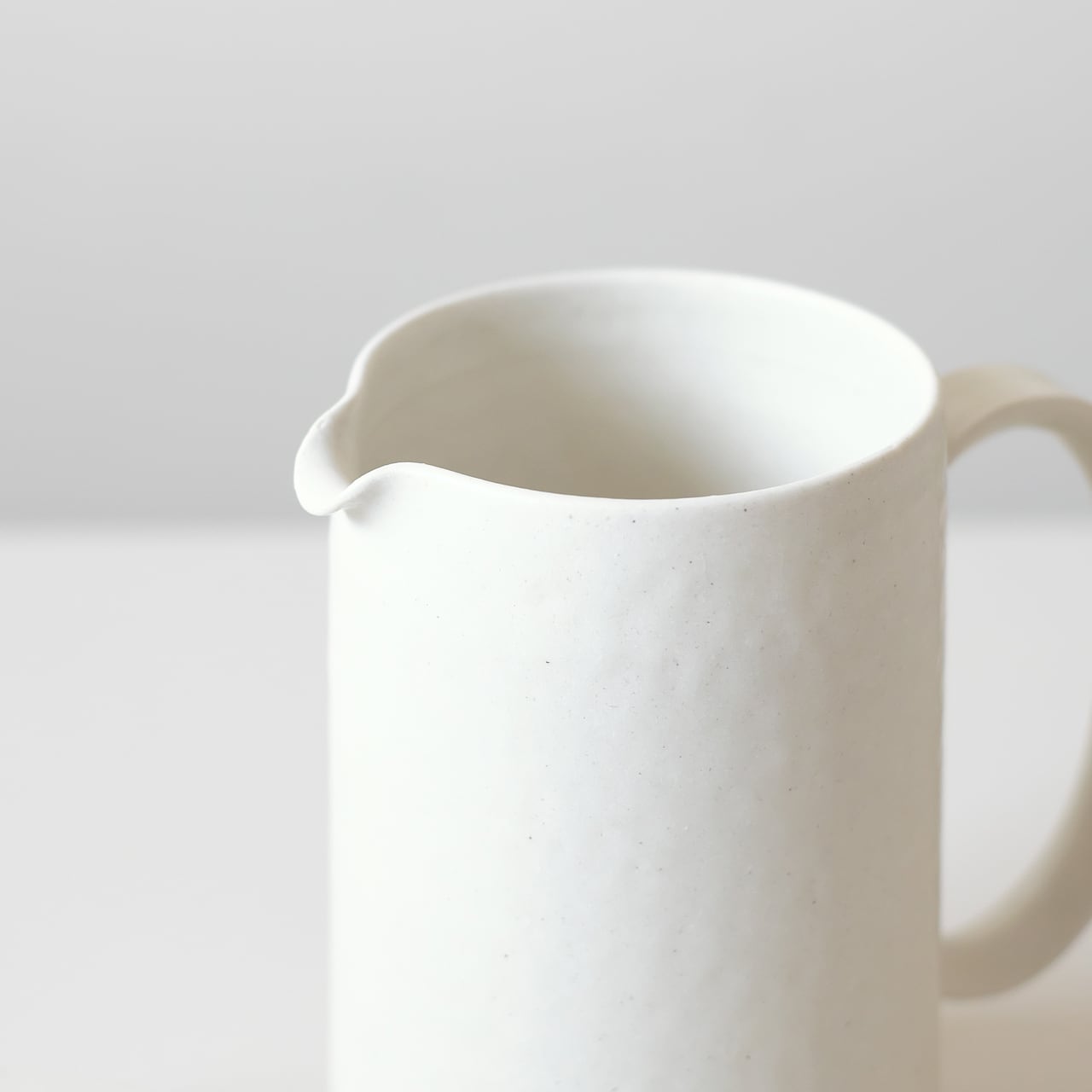 竹口要さん ラトン蓋付ピッチャー ポット