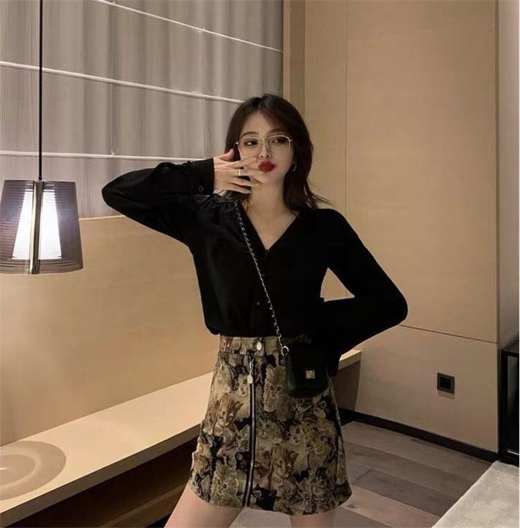 超お得♡キャット柄ミニスカート+トップスの2点セット | loner select