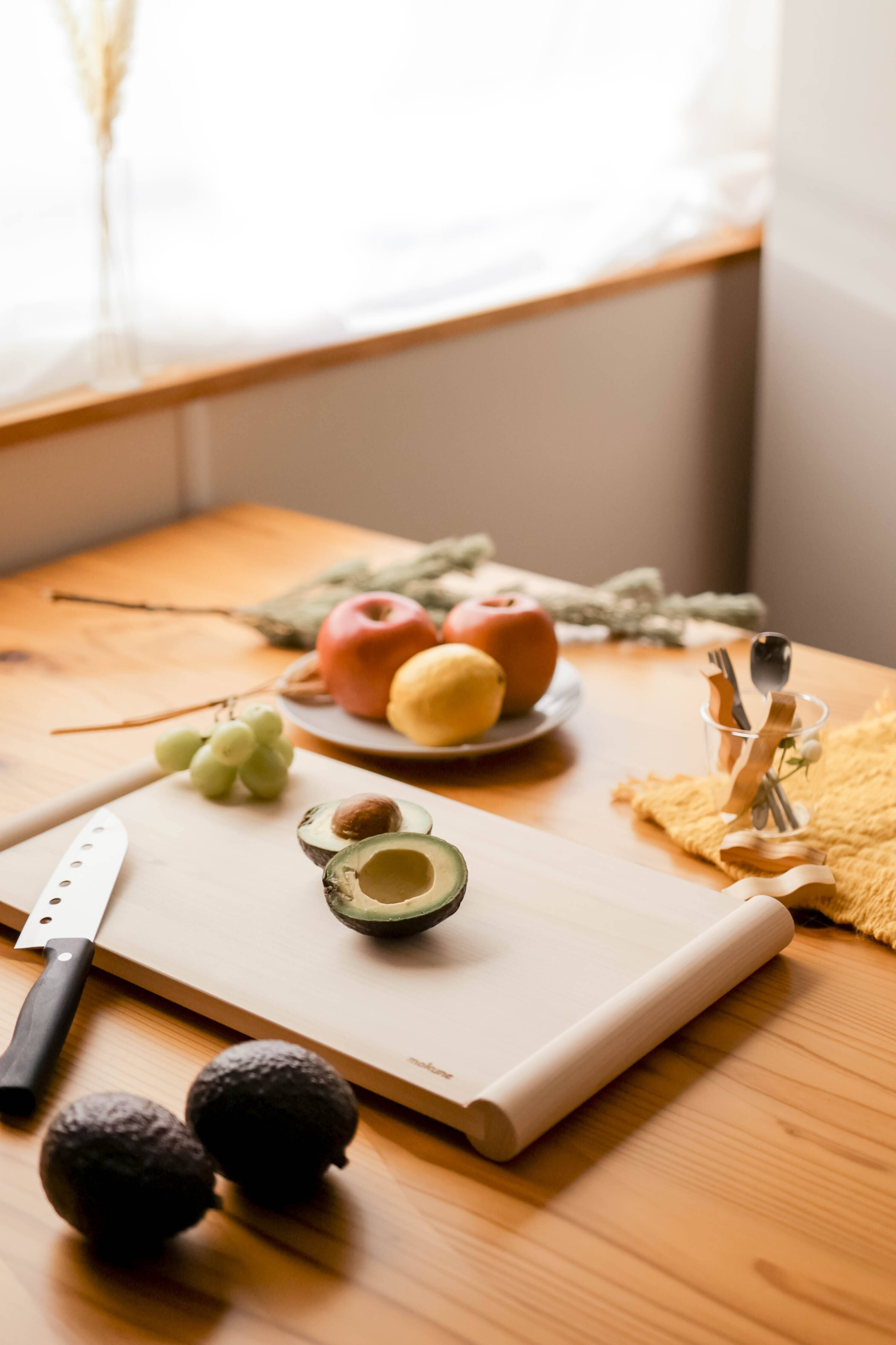 mokune 東農桧・浮かせまな板（中）