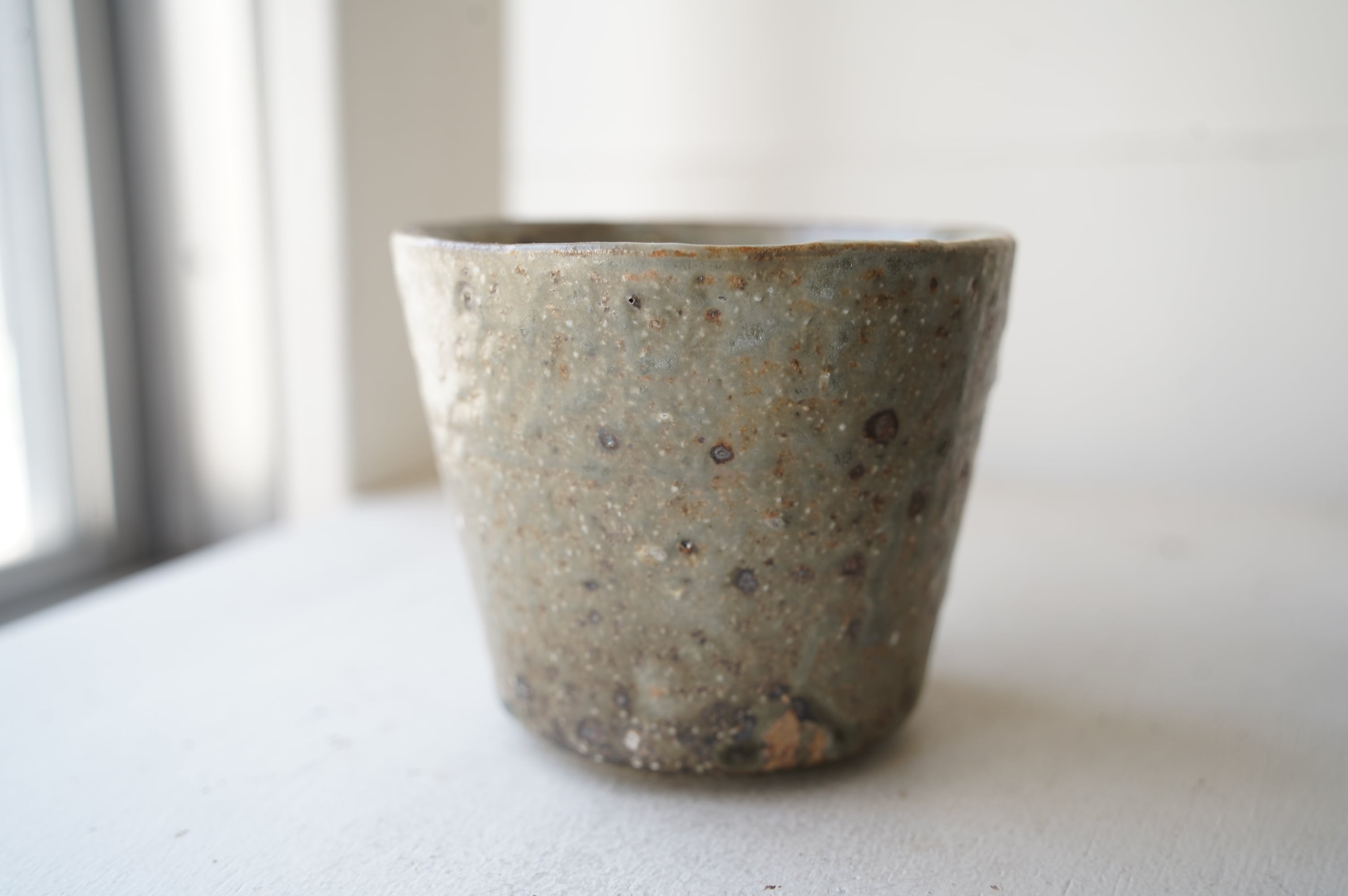 45 灰釉蕎麦猪口 中根楽 2