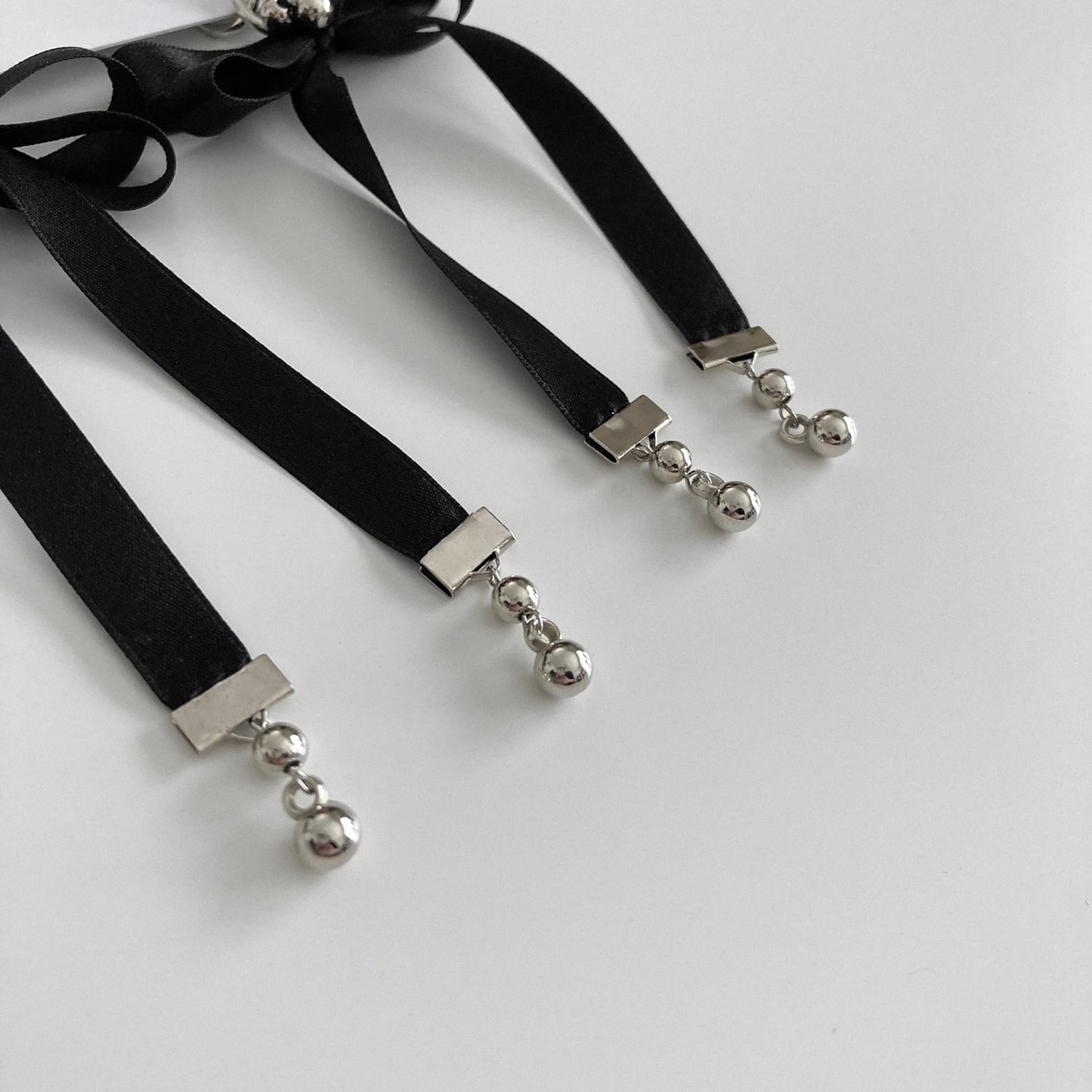 bubble ribbon (black)