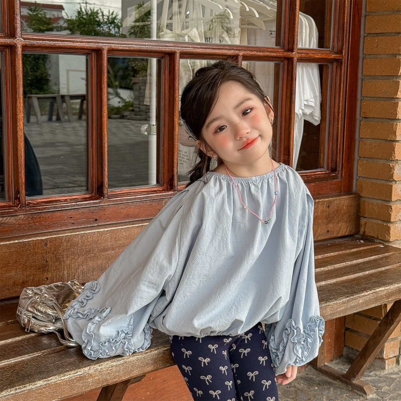 春花びらパフ袖ブラウス