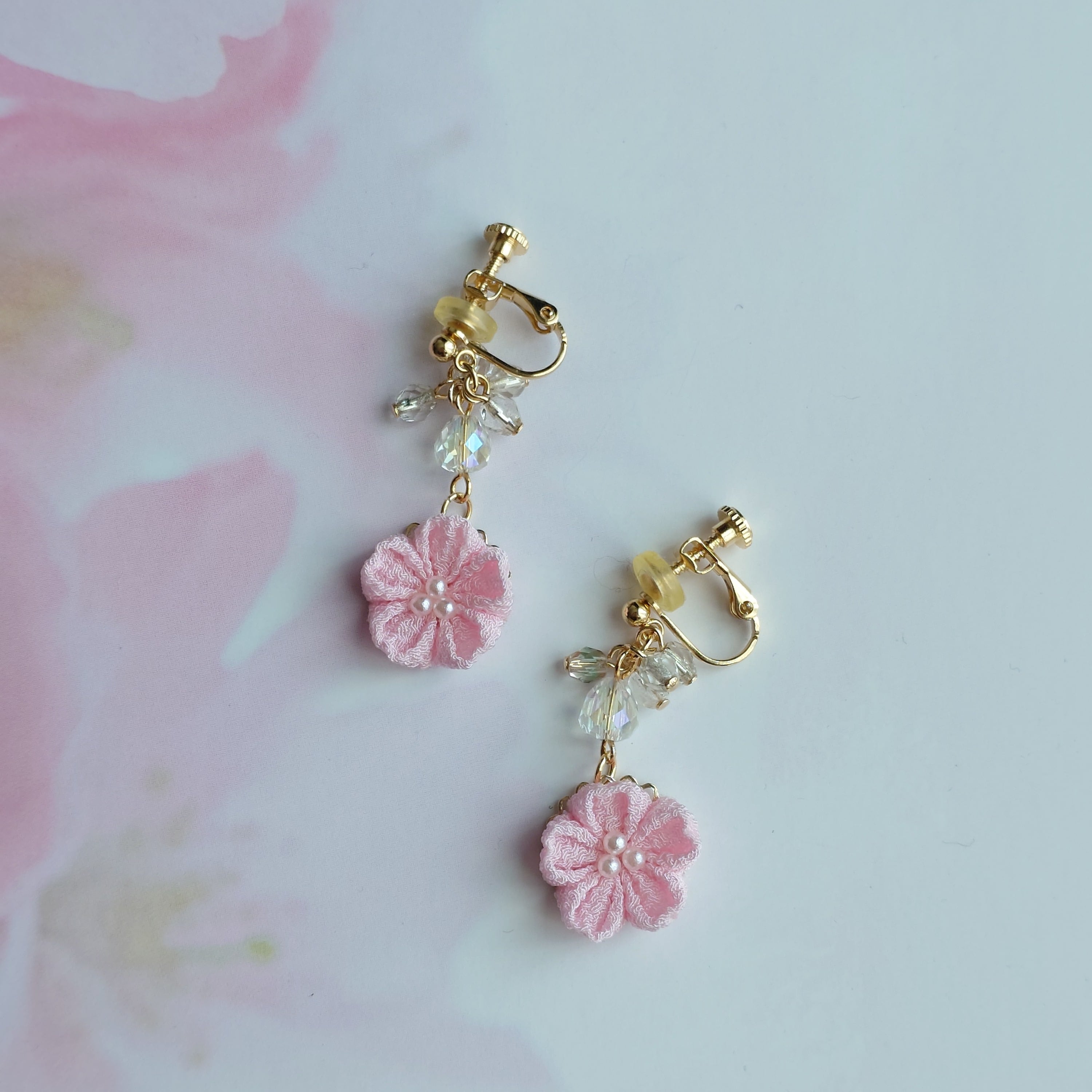つまみ細工の桜 イヤリング/ピアス | Pay ID