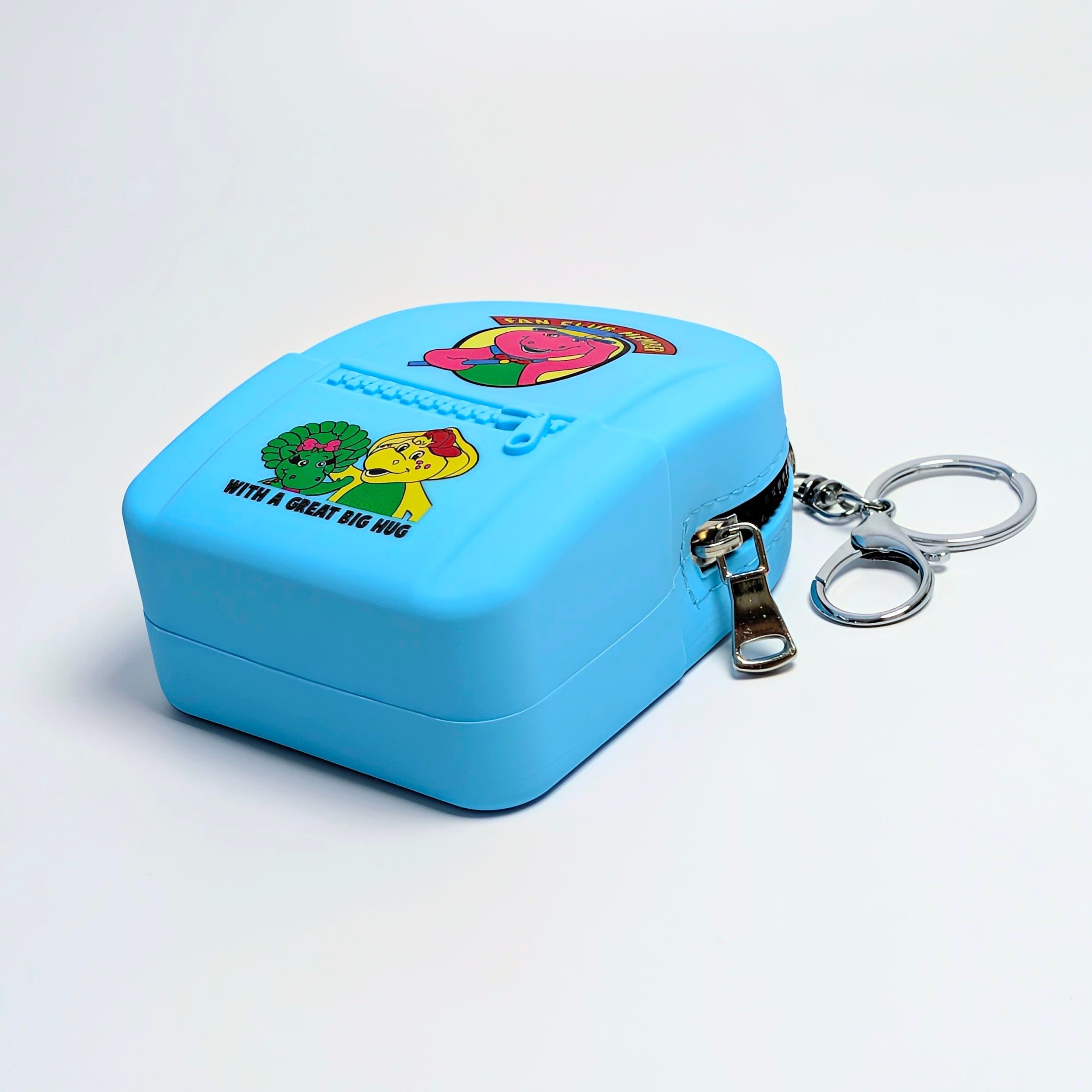 ✨️なめらか〜んなシリコーンシリーズ、今度はBackPack型♫✨️【 Barney & Friends ( バーニー ) 】SILICONE POUCH ( シリコーンポーチ )  バックパック型 / 小物入れ / コインケース / コスメポーチ / シリコン〚アメリカン雑貨 アメトイ〛