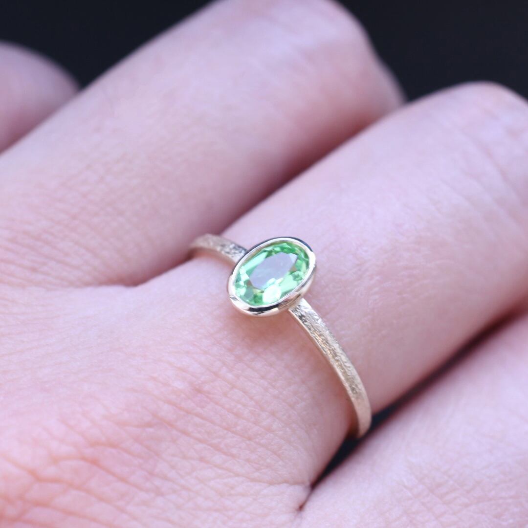 ミントガーネットリング 13号 k10 erikocreation カラーチェン K10 ミントガーネットのテクスチャーリング | 特別なジュエリー