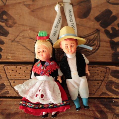 ドイツ 民族衣装の人形 Deutsches Trachtenfest Marburg 1996 | .usagi