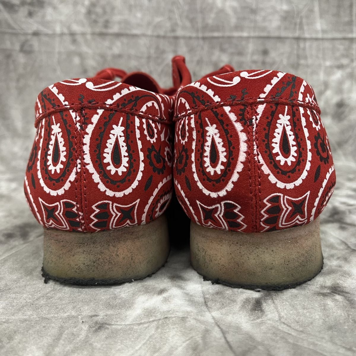 19SS Supreme CLARKS Wallabe bandanna