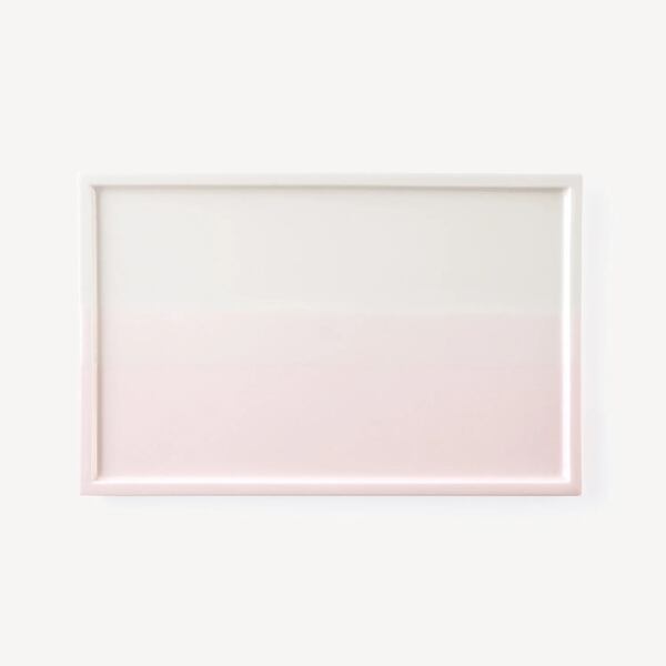 Mustakivi(ムスタキビ) HORISONTTI 長角皿 SAKURA